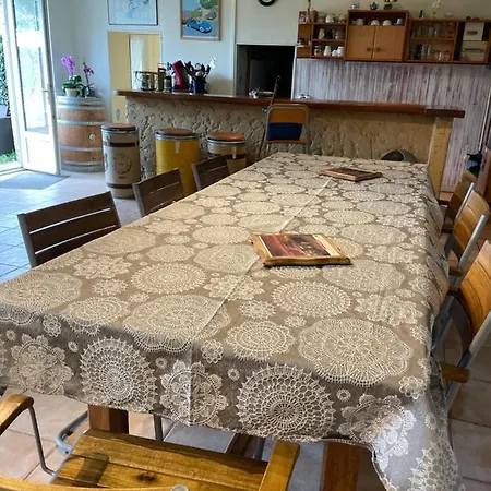 Dans Un Centre Equestre Grand Parking Feriehus