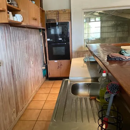 Dans Un Centre Equestre Grand Parking Feriehus Confolens