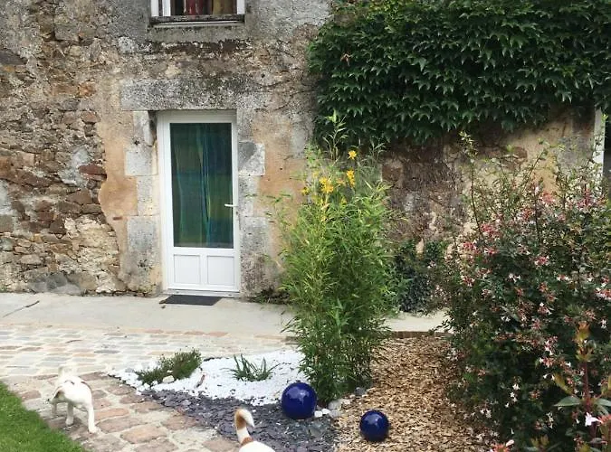 Сasa de vacaciones Dans Un Centre Equestre Grand Parking Confolens