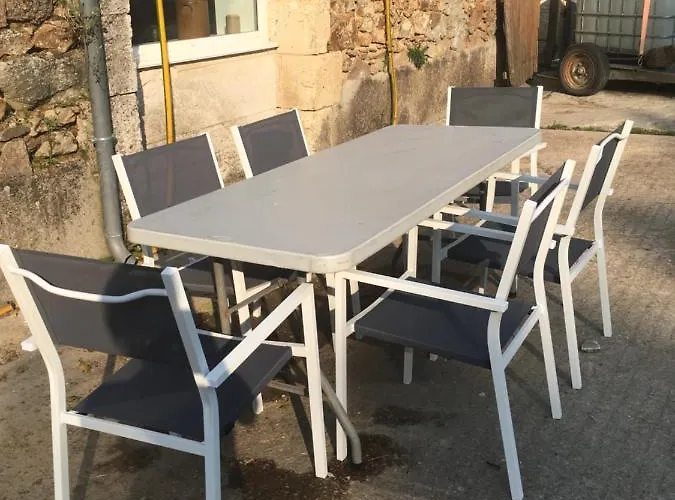 Dans Un Centre Equestre Grand Parking Confolens