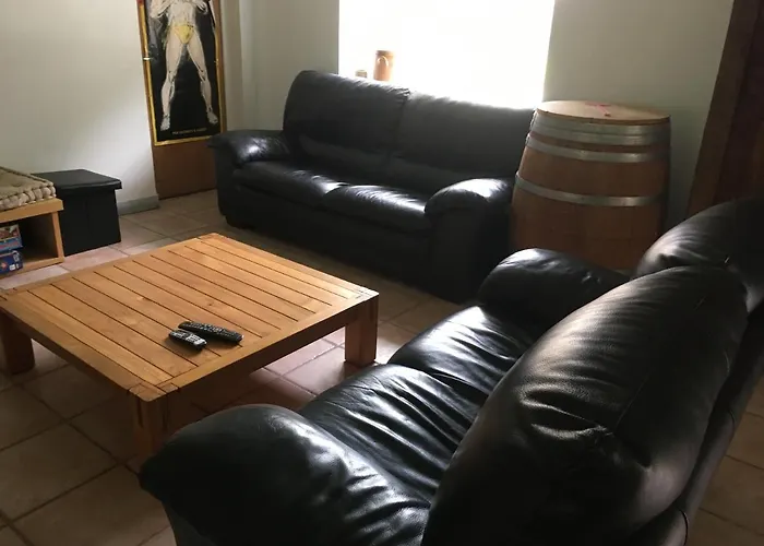 Dans Un Centre Equestre Grand Parking Сasa de vacaciones *