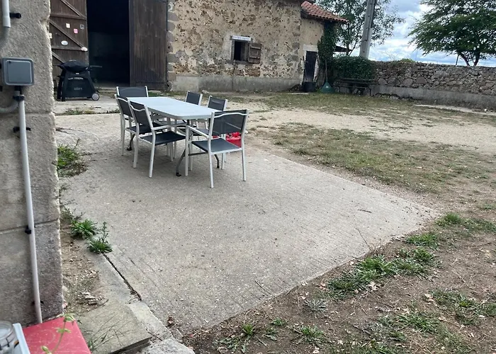 Сasa de vacaciones Dans Un Centre Equestre Grand Parking